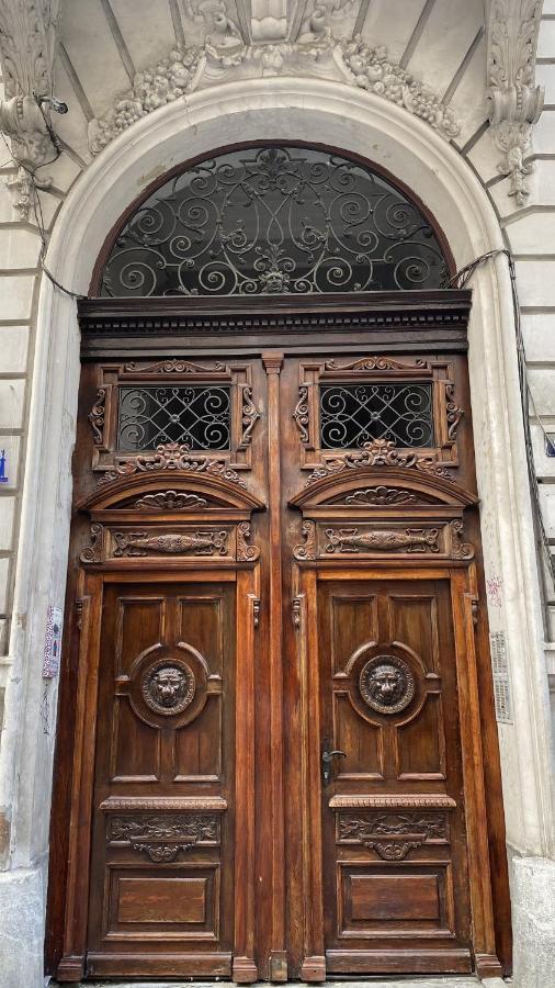Dom Boutique Apartments - Old Town بلغراد المظهر الخارجي الصورة